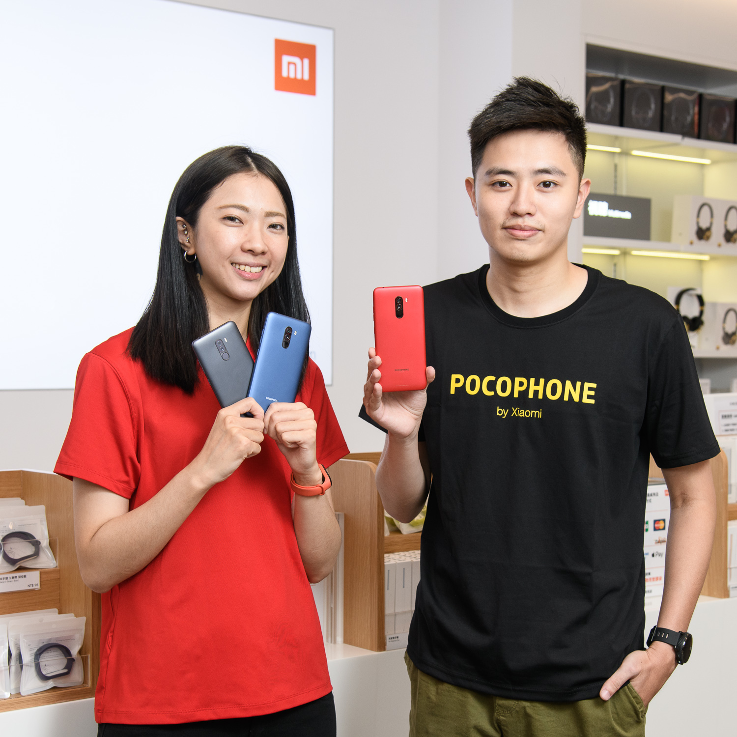 小米全新子品牌POCOPHONE F1 9月15日台北信義威秀店首賣.jpg