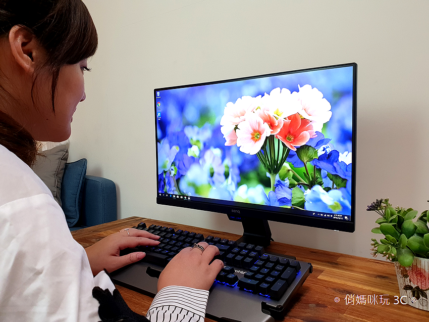 BenQ 24 型 IPS 寬螢幕窄邊框 GW2480 開箱 (俏媽咪玩 3C) (37).png