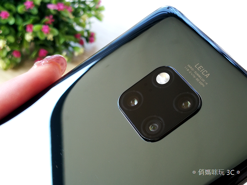 HUAWEI Mate 20 Pro 開箱 (俏媽咪玩 3C) (20).png