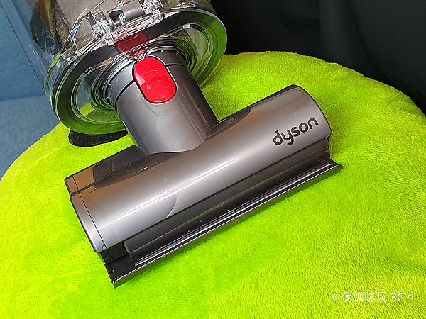 戴森 Dyson V11 Absolute+ 無線吸塵器開箱 (俏媽咪玩 3C) (39).png