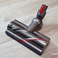 戴森 Dyson V11 Absolute+ 無線吸塵器開箱 (俏媽咪玩 3C) (6).png