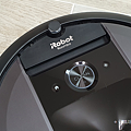 iRobot Roomba i7+ 掃地機器人開箱 (俏媽咪玩 3C) (4).png