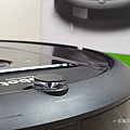 iRobot Roomba i7+ 掃地機器人開箱 (俏媽咪玩 3C) (12).png