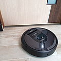 iRobot Roomba i7+ 掃地機器人開箱 (俏媽咪玩 3C) (47).png