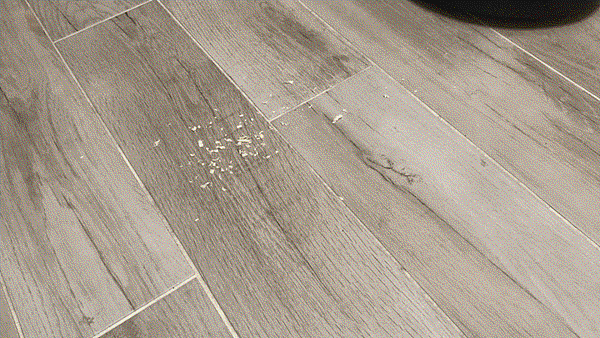 iRobot Roomba i7+ 掃地機器人開箱 (俏媽咪玩 3C) (62).gif