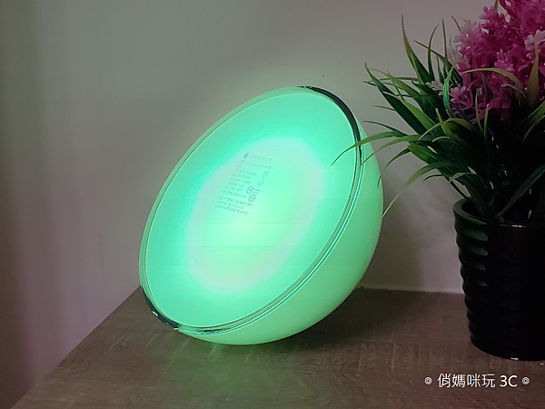 飛利浦 Hue 智慧燈泡、Hue Go 以及 Hue 燈帶開箱 (俏媽咪玩 3C) (35).png