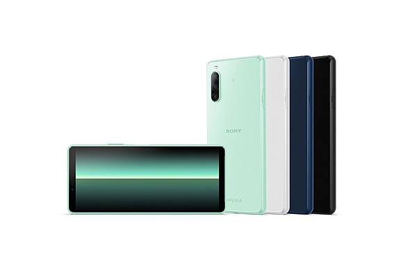 圖說、Xperia 10 II 再進化 防水更親民 21：9寬螢幕打造終極娛樂體驗(1).jpg