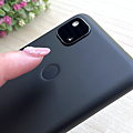 Google Pixel 4a 開箱(俏媽咪玩3C) (10).png