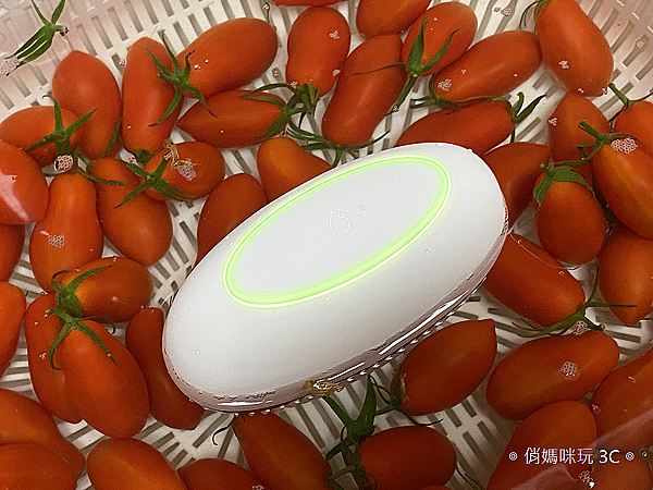 ASUS PureGO 蔬果洗淨偵測器開箱 (俏媽咪玩 3C) (23).png