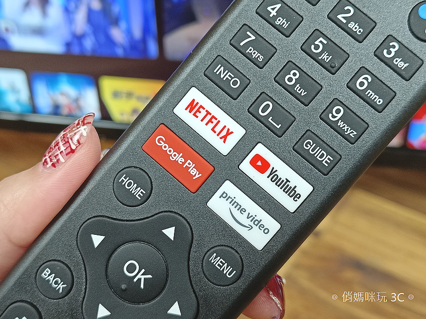 JVC 24 吋 Google 認證 HD 連網液晶顯示器 (24L) 開箱 (俏媽咪玩 3C) (17).png JVC 24 吋 Google 認證 HD 連網液晶顯示器 (24L) 開箱 (俏媽咪玩 3C) (17).png