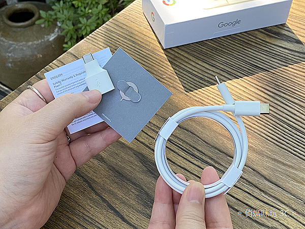 Google Pixel 7 開箱 (俏媽咪玩 3C) (5).png