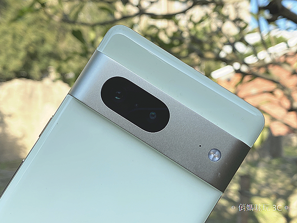 Google Pixel 7 開箱 (俏媽咪玩 3C) (24).png