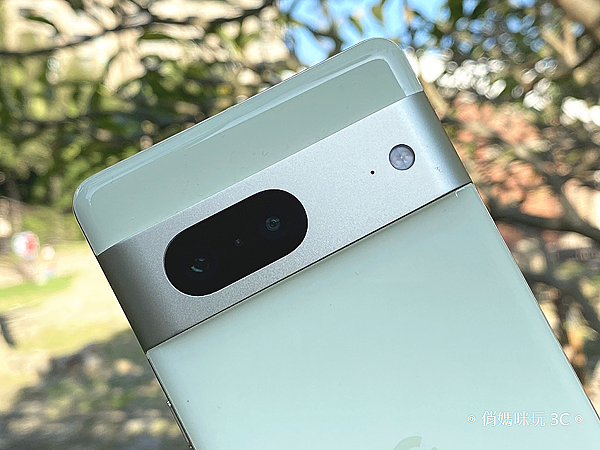 Google Pixel 7 開箱 (俏媽咪玩 3C) (28).png