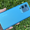 vivo V25 Pro 開箱 (俏媽咪玩 3C) (4).png