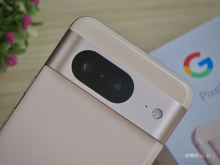 Google Pixel 8 開箱 (俏媽咪玩 3C) (10).jpg