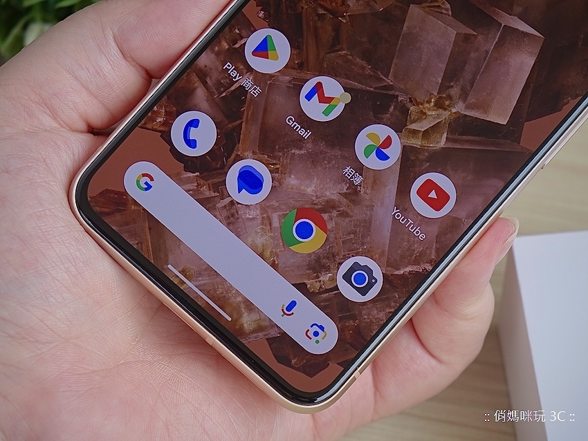 Google Pixel 8 開箱 (俏媽咪玩 3C) (16).jpg