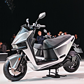 Gogoro Pulse 旗艦電動車 (俏媽咪玩 3C) (22).png