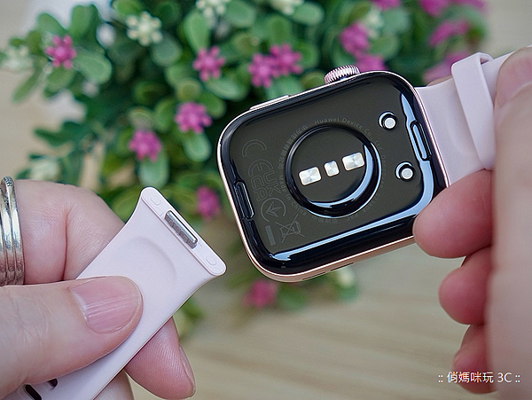 HUAWEI WATCH FIT 3 智慧手錶-開箱 (俏媽咪玩 3C) (8).png