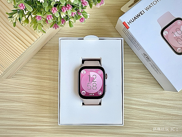 HUAWEI WATCH FIT 3 智慧手錶-開箱 (俏媽咪玩 3C) (13).png