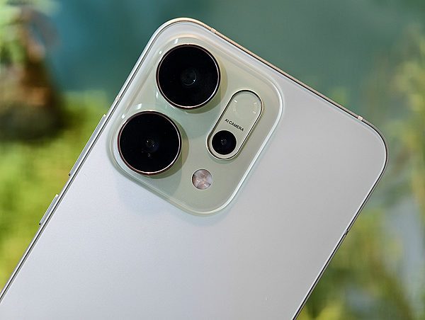 OPPO Reno14 薄荷綠新色開賣 (俏媽咪玩 3C) (5).png