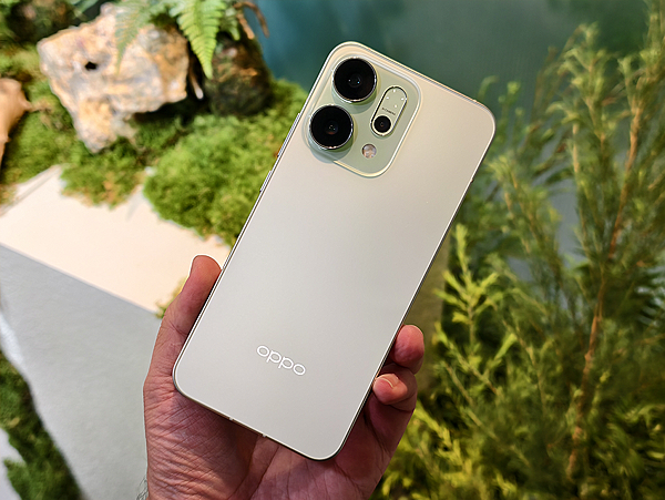 OPPO Reno14 薄荷綠新色開賣 (俏媽咪玩 3C) (3).png