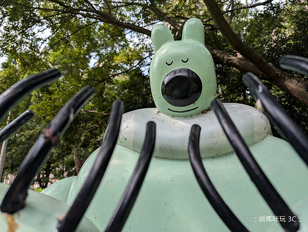 Google Pixel 10 Pro 智慧型手機開箱-相機拍照分享心得 (俏媽咪玩3C) (19).png