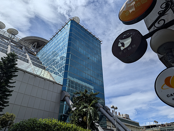 Google Pixel 10 Pro 智慧型手機開箱-相機拍照分享心得 (俏媽咪玩3C) (102).png