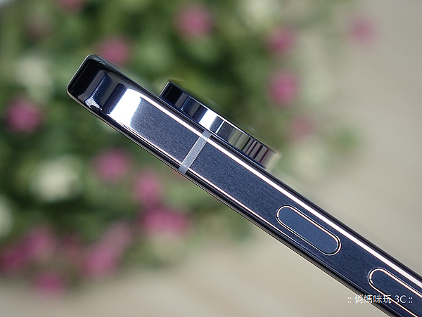 Google Pixel 10 Pro 智慧型手機開箱評測心得分享(俏媽咪玩3C) (11).png