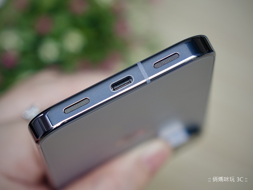 Google Pixel 10 Pro 智慧型手機開箱評測心得分享(俏媽咪玩3C) (7).png