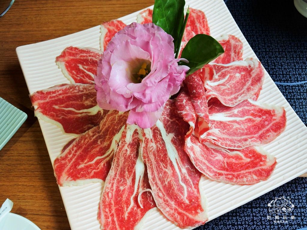 DSC_8242-18.JPG DSC_8242-18.JPG