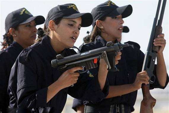 Military_Women_01Algeria.jpg