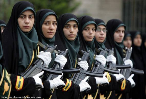 Military_Women_20 Iran.jpg