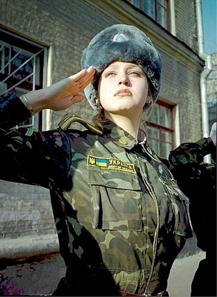 Military_Women_46 Ukraine.jpg