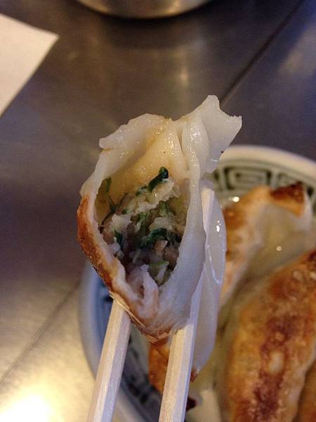 餃子 (4) 餃子 (4)