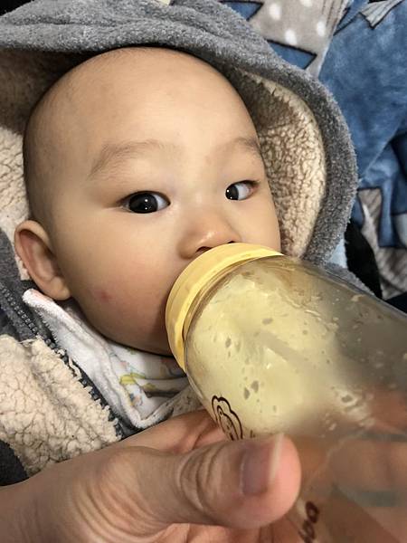 奶瓶🍼_180211_0074