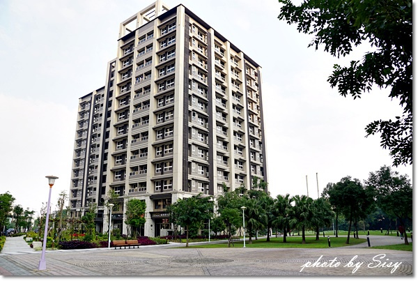 新板賞屋 超級城市super讚 板橋3字頭 買房比租屋便宜 西西和q米爸 媽咪拜mamibuy