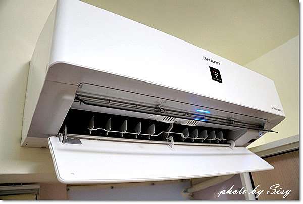 分離式冷暖氣機開箱 Sharp夏普自動除菌離子變頻冷暖空調 全球同步上市 四機一體 壓縮機10年保固 還有自動除菌功能 旗艦機 型號ae 36vamh W R32 西西和q米爸の親子旅遊美食 Sisy S碎碎念