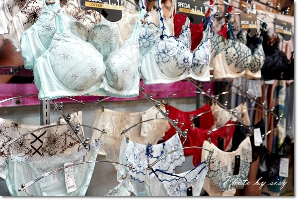 [情報] 台北民生社區Lady內衣特賣~法式刺繡999元