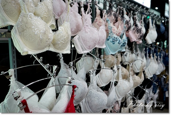 [情報] 三重Lady內衣特賣會~B罩杯660元