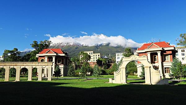 甘青遊 (11) - 茶卡鹽湖 - 6/21/24