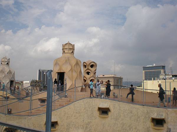 西班牙 巴塞羅那 米拉宮 Casa Mila