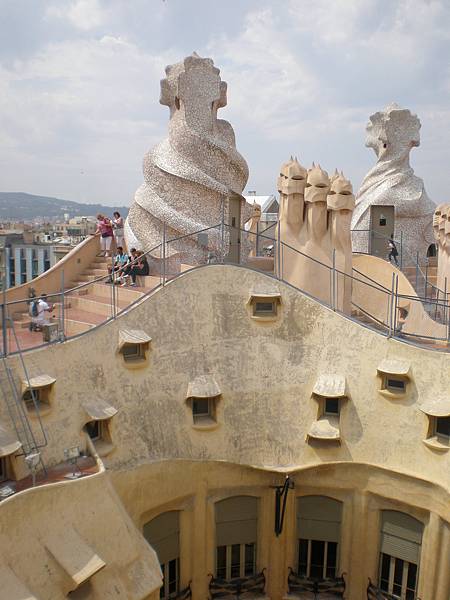 西班牙 巴塞羅那 米拉宮 Casa Mila