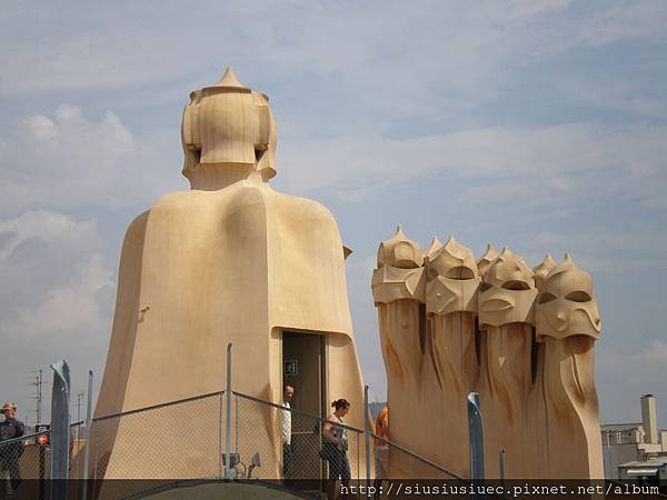 西班牙 巴塞羅那 米拉宮 Casa Mila