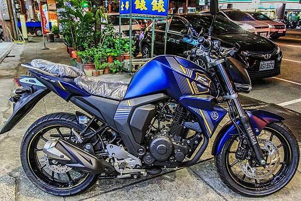 YAMAHA FZS-FI 150