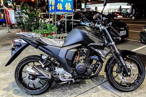 YAMAHA FZS-FI 150