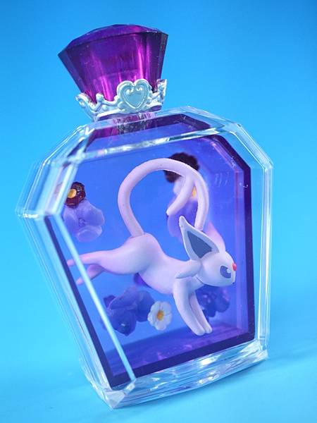 香水瓶3_16.jpg 香水瓶3_16.jpg