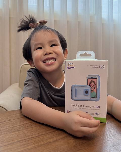 myFirst AI智慧2000萬畫素兒童相機 專屬社群 影