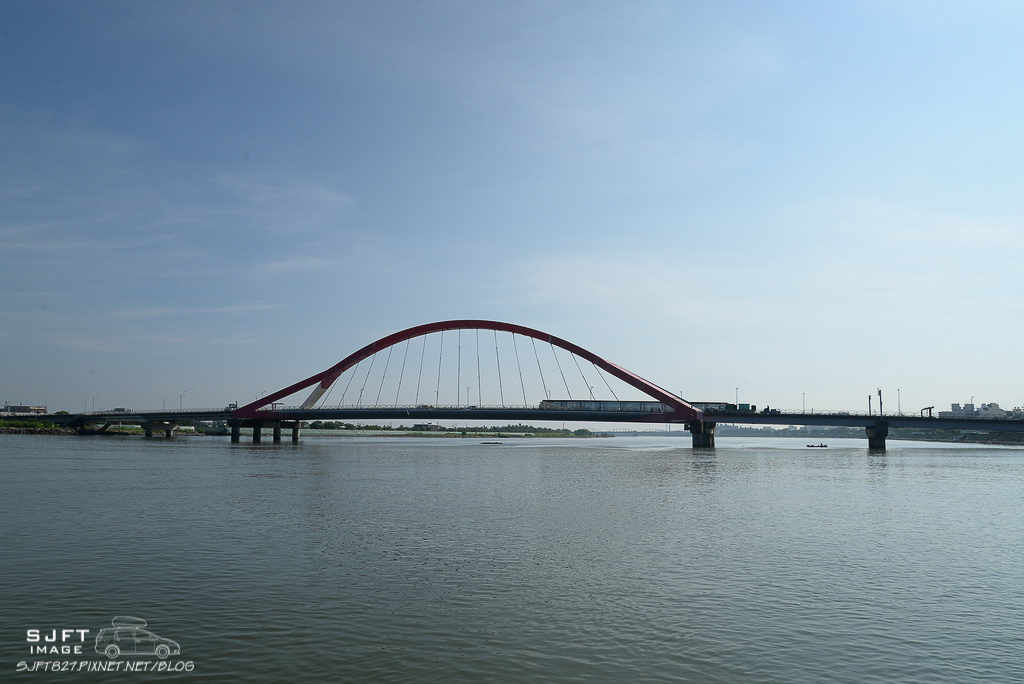 01.jpg 01.jpg