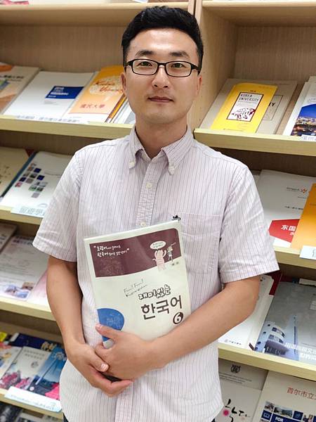 朴權熙老師.jpg 朴權熙老師.jpg