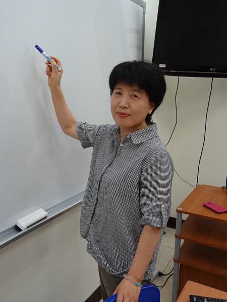 張秀藹老師.JPG 張秀藹老師.JPG